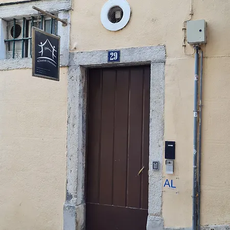 Welcome 2* ליסבון