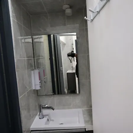 Welcome בית הארחה ליסבון